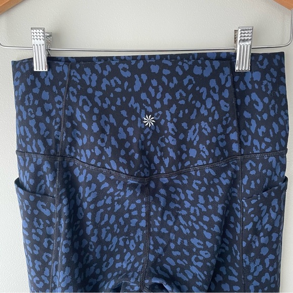 Athleta Salutation Stash Pocket Animal Leopard Print Leggings Blue High Rise - Picture 6 of 8